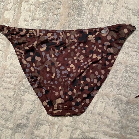 VICTORIA’S Secret Y2k Camo Bikini Bottom: M Top: S - Picture 4 of 11